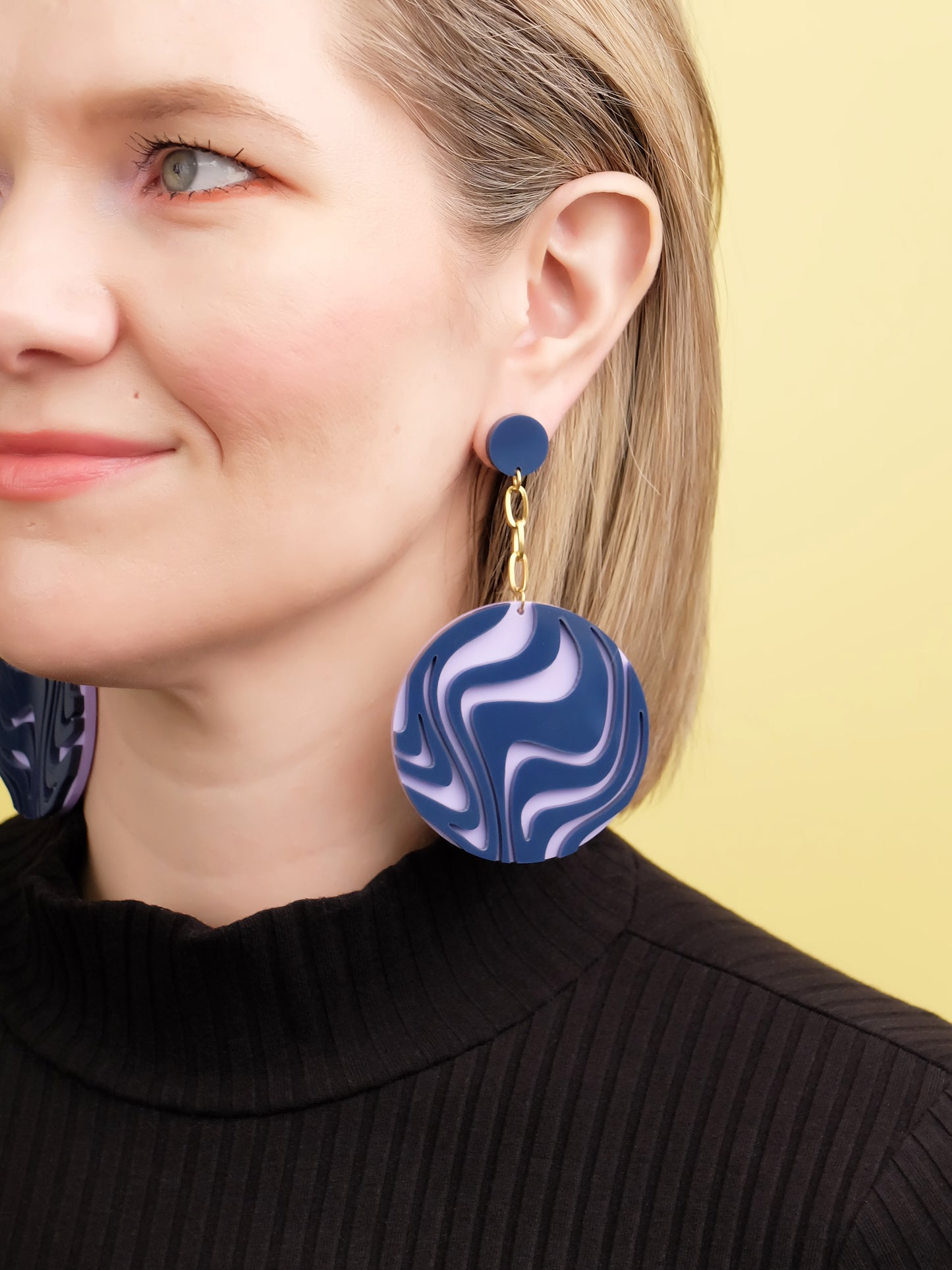 Wave Chain Dangle Earrings | Lilac + Navy