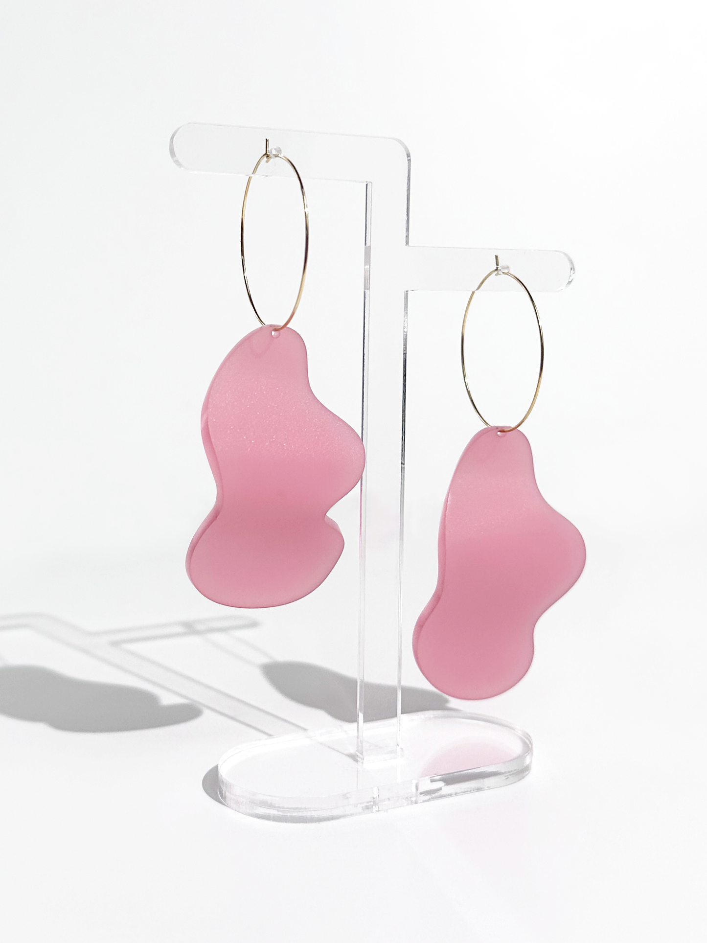Asymmetric Frosted Wave Hoops