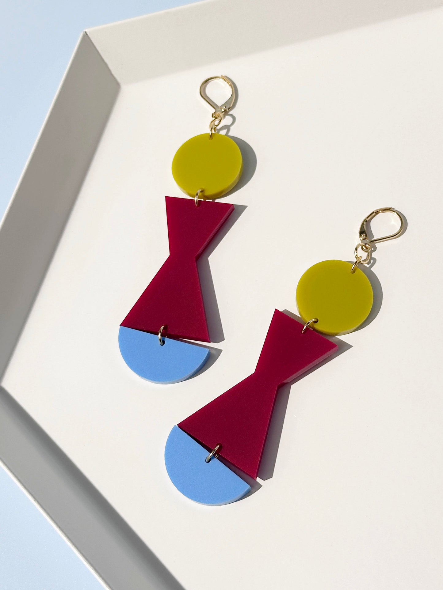Abstract Shape Dangle Earrings